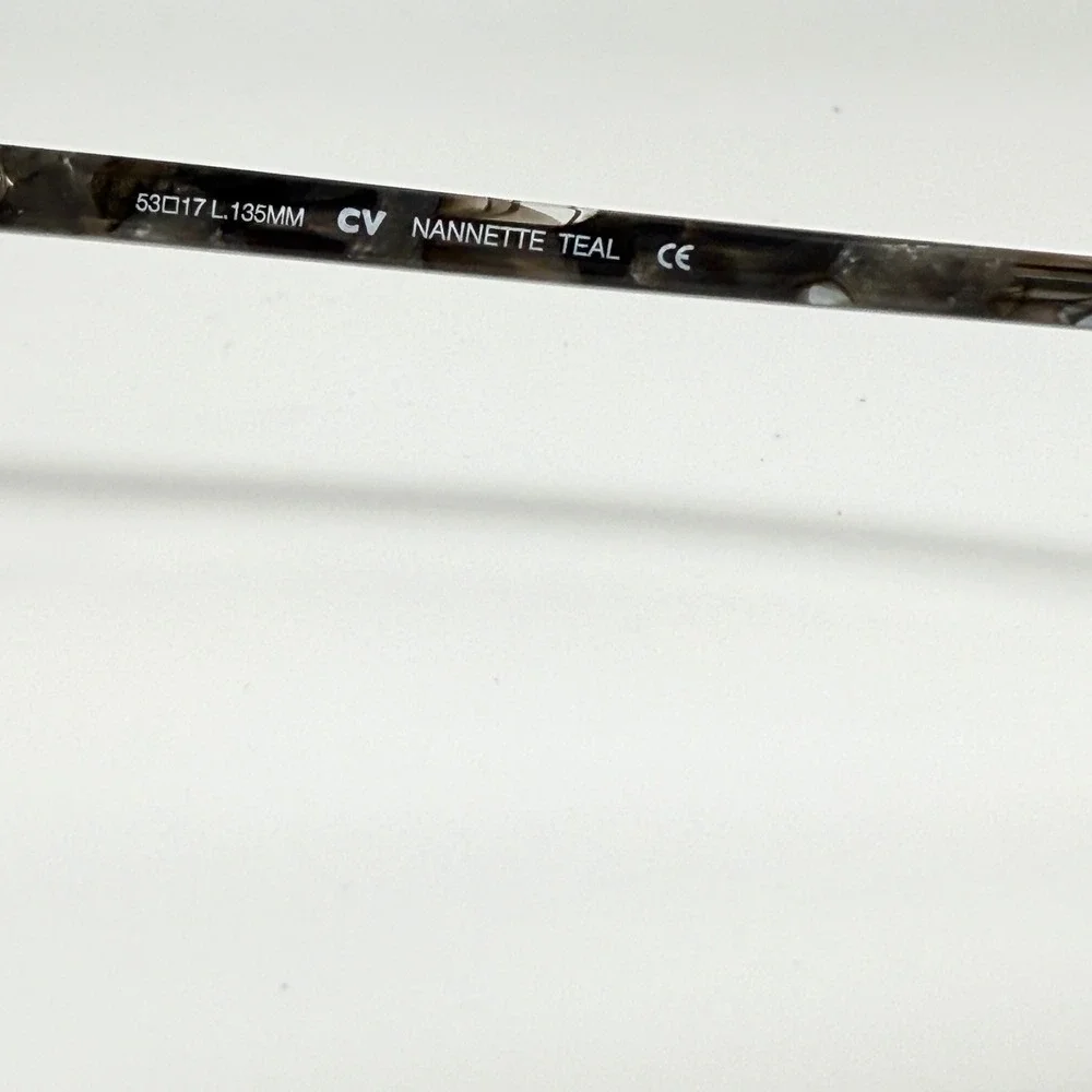 BCBGMaxAzria measurements lens
